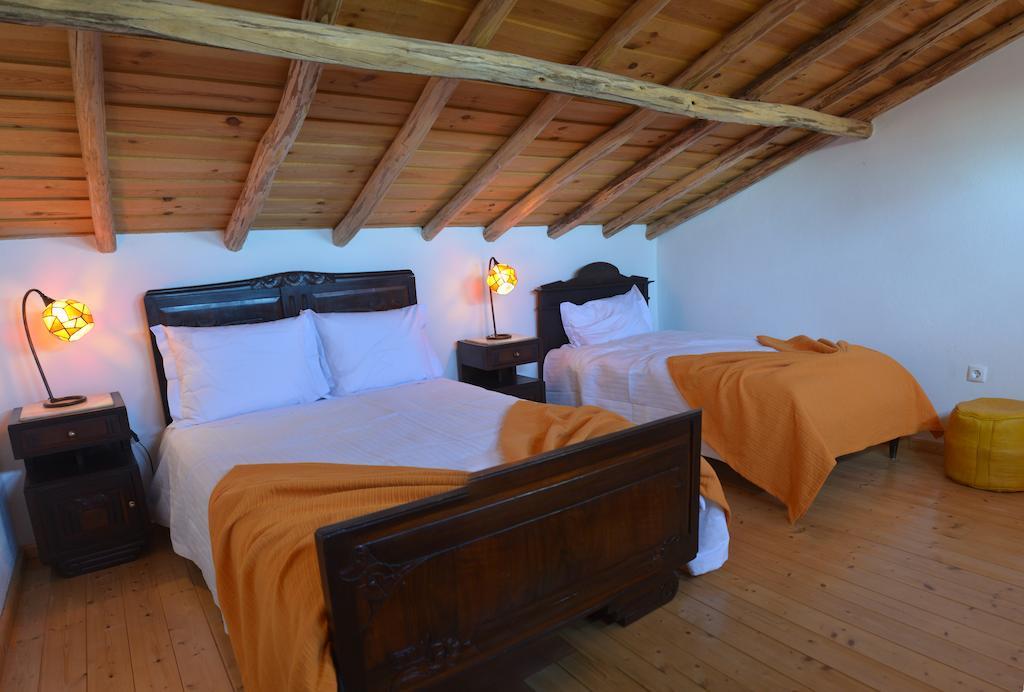 Hotel Quinta Da Fonte Em Moncarapacho Habitación foto