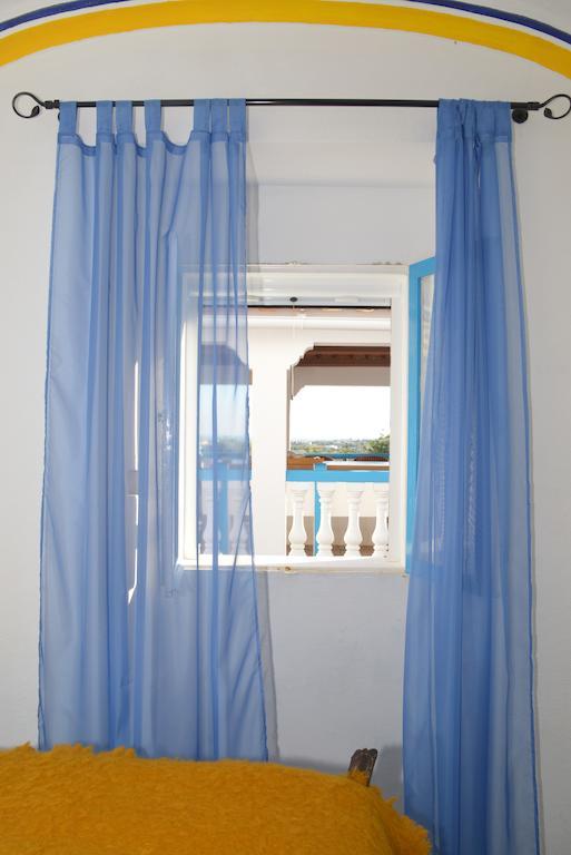 Hotel Quinta Da Fonte Em Moncarapacho Habitación foto